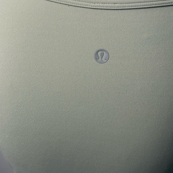 Lululemon Nulu Cropped Slim Yoga Short Sleeve | Green Fern - Picture 6 of 6